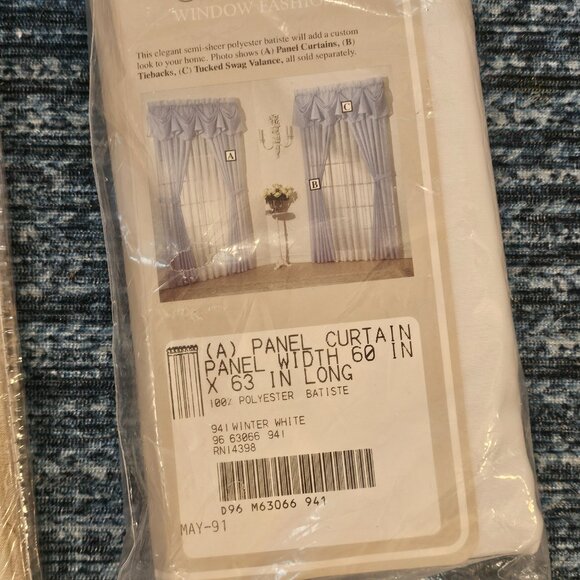 Curtains - Picture 2 of 10